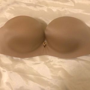 VICTORIA’S SECRET TAN GOOD PREOWNED CONDITION PUSH UP PADDED STRAPLESS BRA 34B